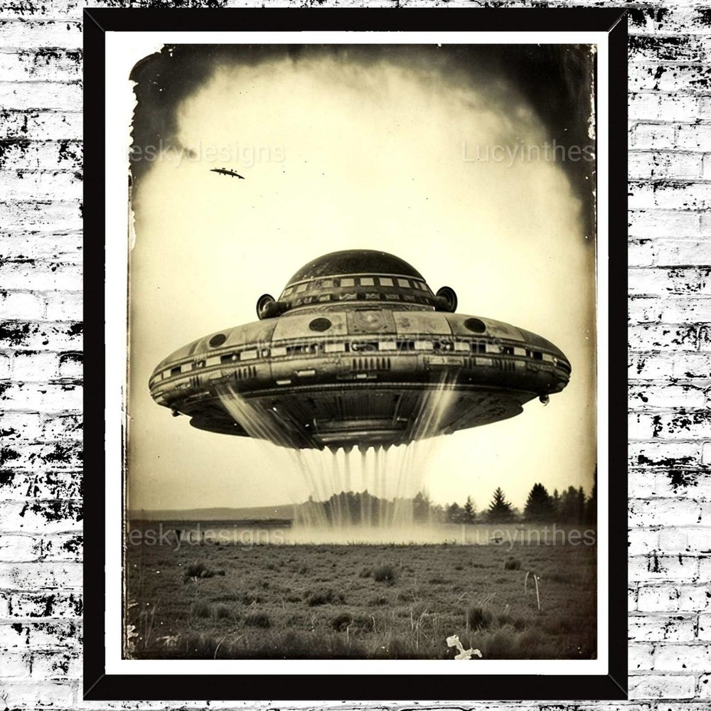 UFO Retro Alien Spaceship Vintage Style Science Fiction Art Print